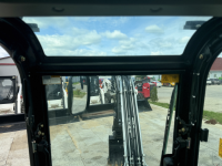 Мини-экскаватор QUADTRAC E40 PRO (4т, кабина, A/C, квикаплер, бур, 3 ковша. Гидравлический прижим) HV Market