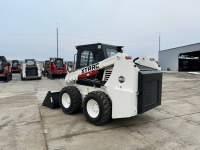 Мини-погрузчик XTRAC S12 (1250 кг 2 скорости HI HLOW) HV Market