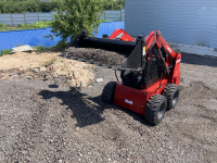 Мини-погрузчик QUADTRAC SSL95 MAX (950 кг кондиционер ковш 4-1) HV Market