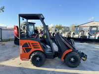 Мини-погрузчик CASTLOADERS 825D ИТАЛИЯ (Кабина STANDARD) HV Market