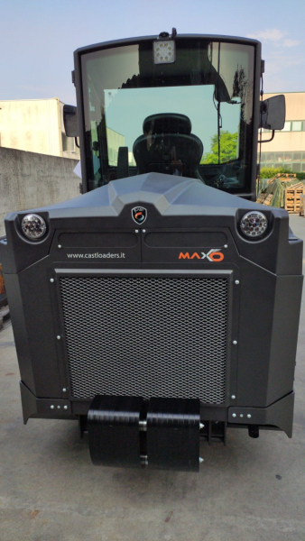 Мини-погрузчик CASTLOADERS MAXO 50 (Шины Тракторные) HV Market