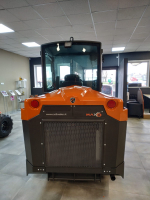 Мини-погрузчик CASTLOADERS MAXO 50 (Газонные шины) HV Market