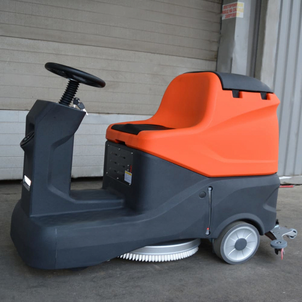 Высокопроизводительная поломоечная машина OXLIFT NR530 с управлением сидя HV Market