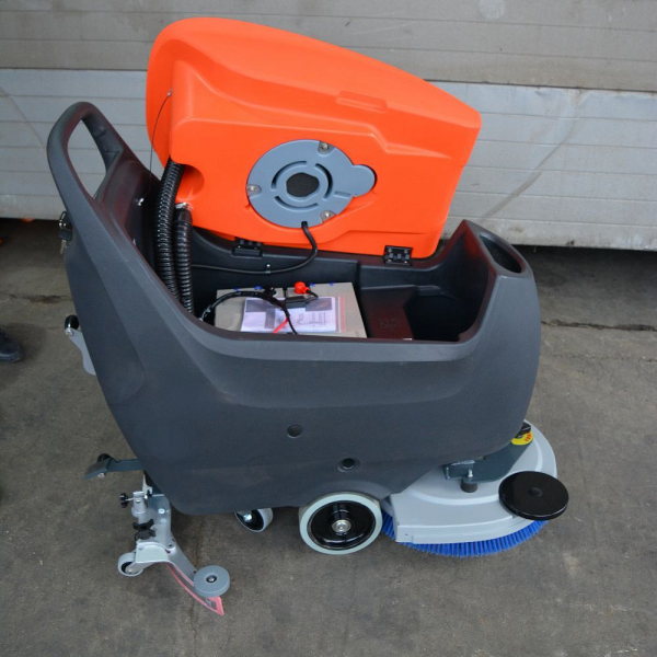 Поломоечная машина OXLIFT NB530 с зу и акб повышенной ёмкости в комплекте HV Market