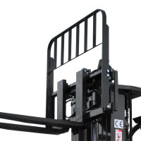 Электрический погрузчик YETT CPD18-A3H4-M-ZSM540-3W HV Market