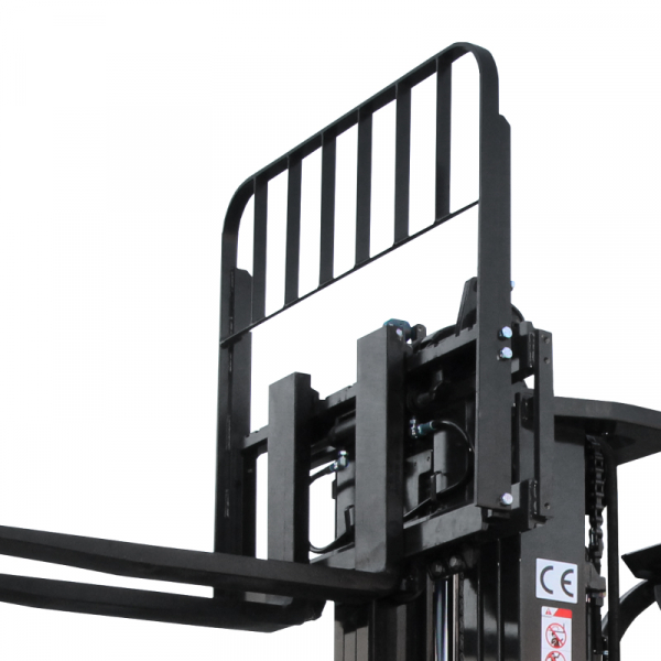 Электрический погрузчик YETT CPD25-A3H4-M-ZSM700-3W HV Market