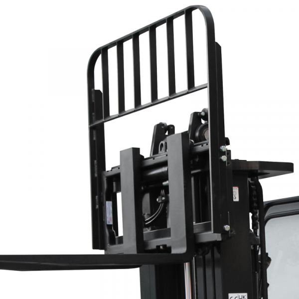 Дизельный погрузчик с кабиной YETT CPCD25-XC5K2-M400-3W-K HV Market